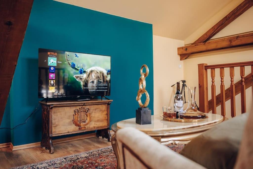 Apartamento Magnificent Historical Penthouse In The Heart Of Praga Exterior foto
