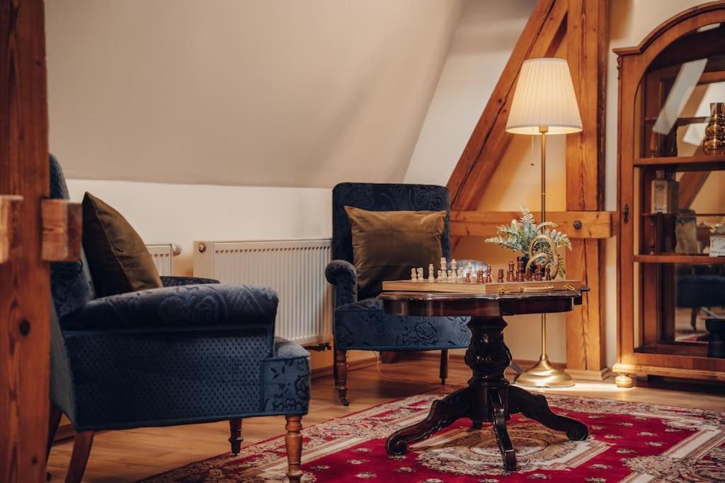 Apartamento Magnificent Historical Penthouse In The Heart Of Praga Exterior foto