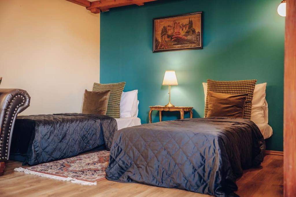 Apartamento Magnificent Historical Penthouse In The Heart Of Praga Exterior foto